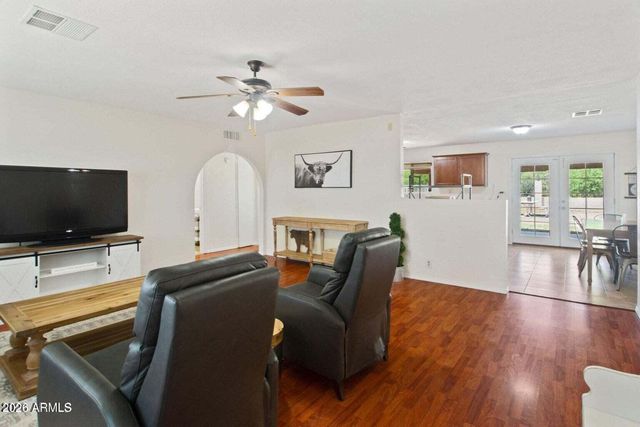 14038 N 180th Avenue, Surprise, AZ 85388
