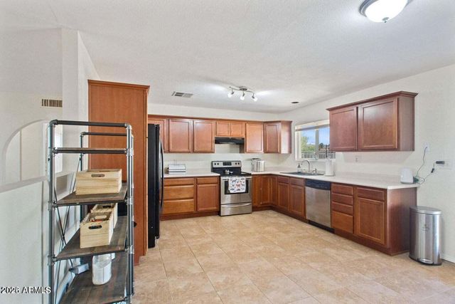 14038 N 180th Avenue, Surprise, AZ 85388