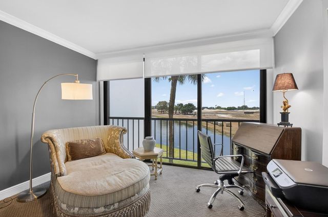 7802 Lakeside Boulevard 725, Boca Raton, FL 33434