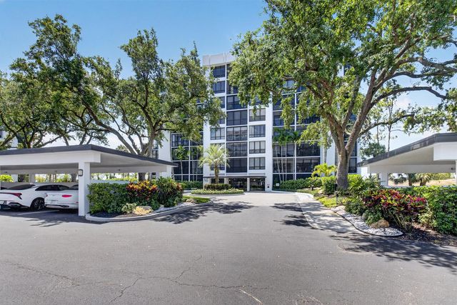 7802 Lakeside Boulevard 725, Boca Raton, FL 33434