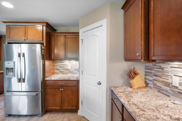 1710 SWIFT CT, Columbia, MO 65203