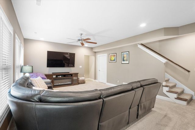 1710 SWIFT CT, Columbia, MO 65203