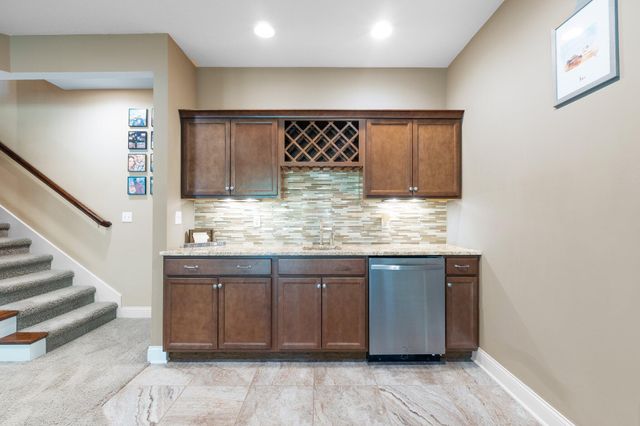1710 SWIFT CT, Columbia, MO 65203