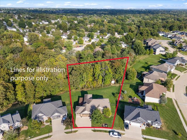 1710 SWIFT CT, Columbia, MO 65203