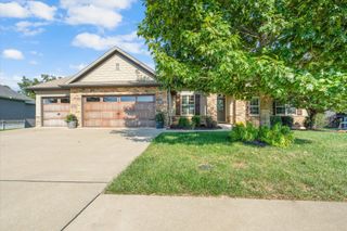 1710 SWIFT CT, Columbia, MO 65203