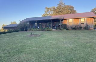 2890 Nance Bend Rd, Clifton, TN 38425