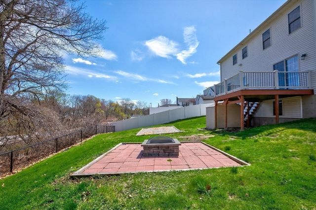 96 Derry Road, Methuen, MA 01844