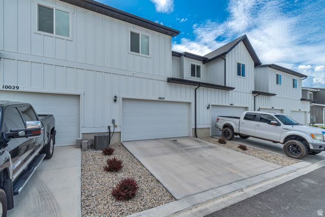 10027 N FEATHERSTONE DR, Highland, UT 84003