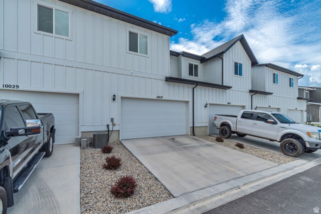 10027 N FEATHERSTONE DR, Highland, UT 84003 — photo 3