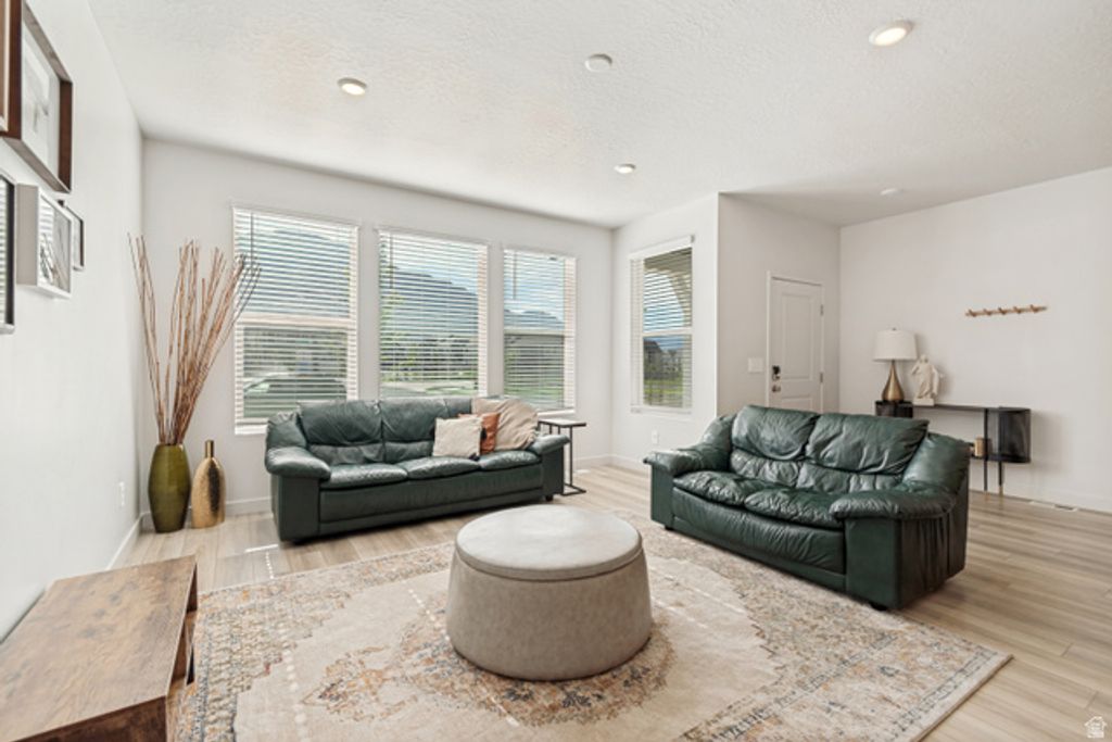 10027 N FEATHERSTONE DR, Highland, UT 84003 — photo 4