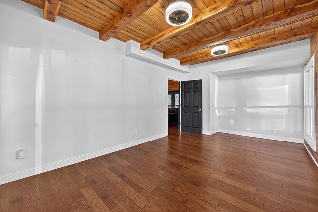 8379 Chestnut Drive, Rogers, AR 72756