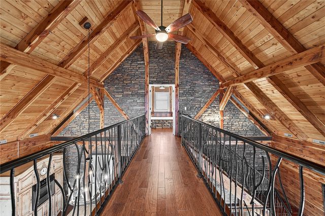 8379 Chestnut Drive, Rogers, AR 72756