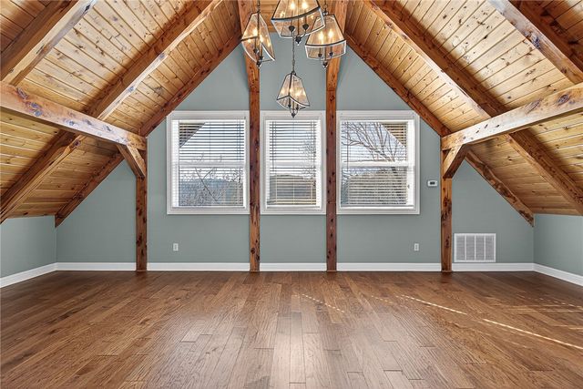 8379 Chestnut Drive, Rogers, AR 72756