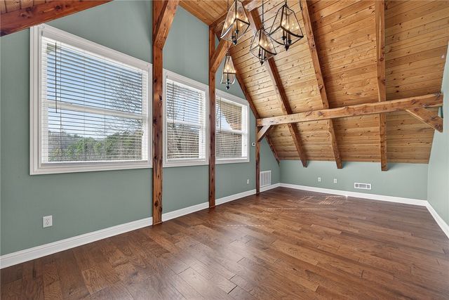 8379 Chestnut Drive, Rogers, AR 72756