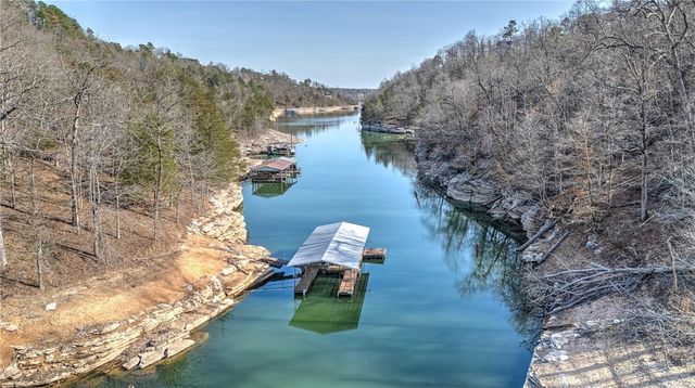 8379 Chestnut Drive, Rogers, AR 72756