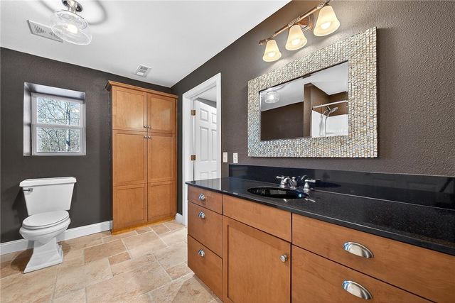 8379 Chestnut Drive, Rogers, AR 72756