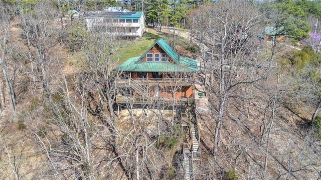 8379 Chestnut Drive, Rogers, AR 72756