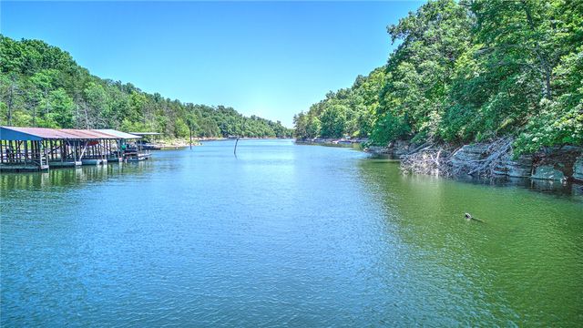 8379 Chestnut Drive, Rogers, AR 72756
