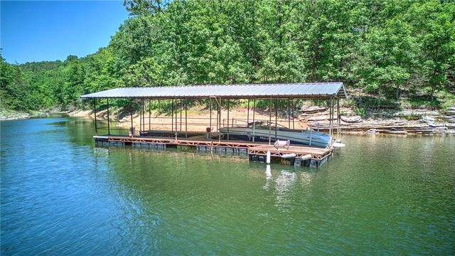 8379 Chestnut Drive, Rogers, AR 72756