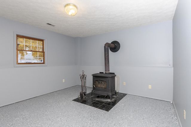 2713 Essington Street, Bloomington, IL 61705