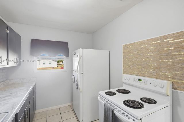 2489 ADAMS AVE, Deltona, FL 32738