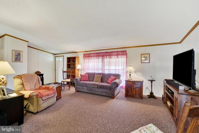 126 GATESHEAD DR, Stewartstown, PA 17363