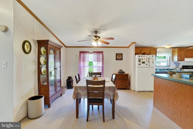 126 GATESHEAD DR, Stewartstown, PA 17363