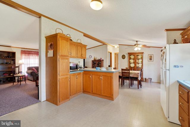126 GATESHEAD DR, Stewartstown, PA 17363