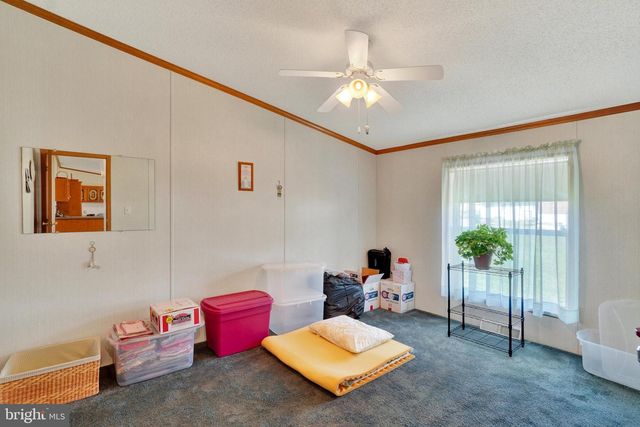 126 GATESHEAD DR, Stewartstown, PA 17363