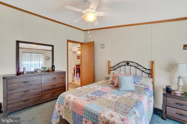 126 GATESHEAD DR, Stewartstown, PA 17363