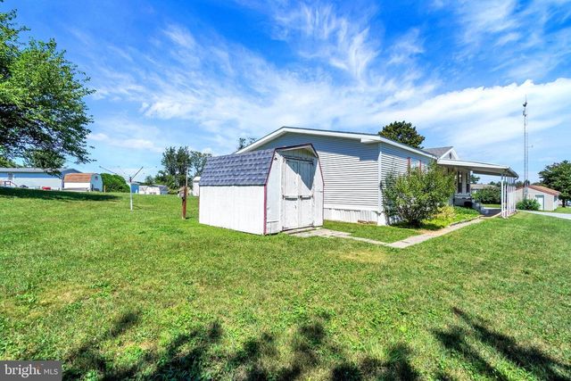 126 GATESHEAD DR, Stewartstown, PA 17363