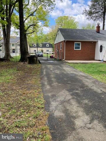 6438 WINDHAM AVE, Alexandria, VA 22315