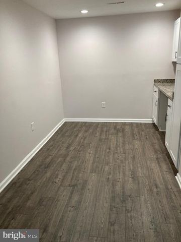 6438 WINDHAM AVE, Alexandria, VA 22315