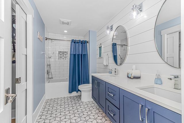 338 Rum Gully Rd., Murrells Inlet, SC 29576