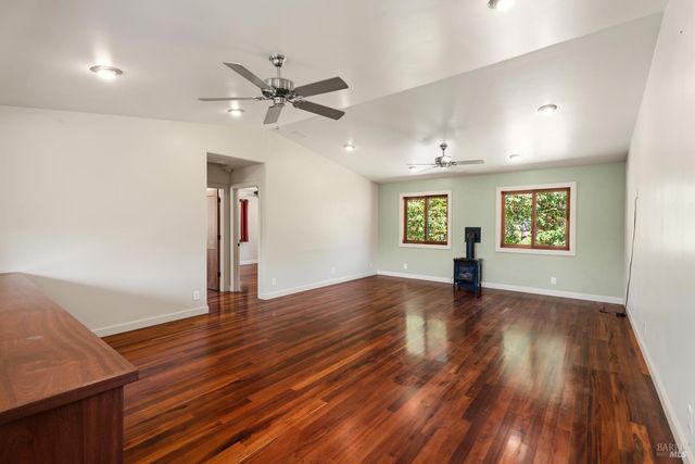 18210 Old Ukiah Pine Rd, Potter Valley, CA 95469