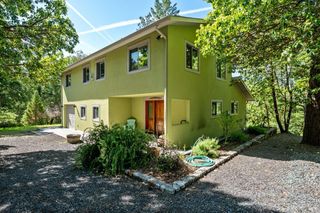 18210 Old Ukiah Pine Rd, Potter Valley, CA 95469