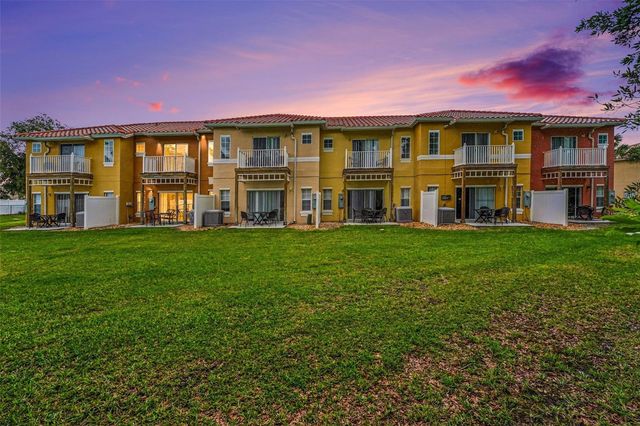 1077 PARK RIDGE CIRCLE, Kissimmee, FL 34746