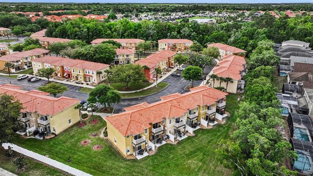 1077 PARK RIDGE CIRCLE, Kissimmee, FL 34746