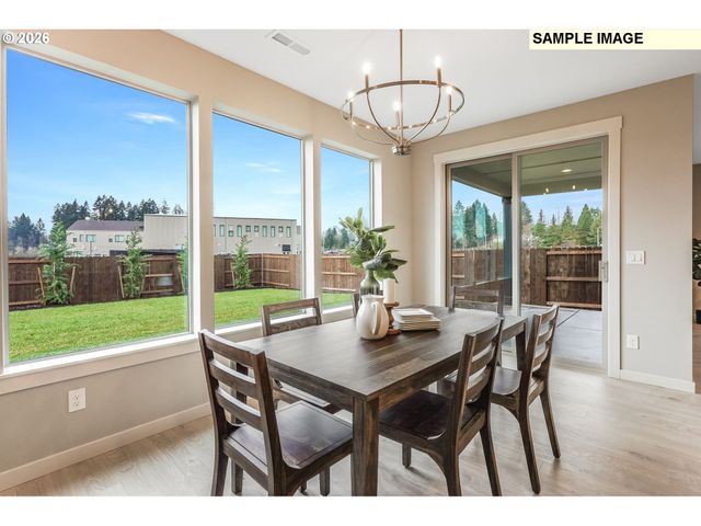 225 E 24TH Ave, La Center, WA 98629