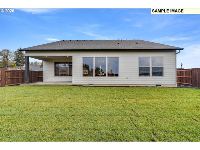 225 E 24TH Ave, La Center, WA 98629