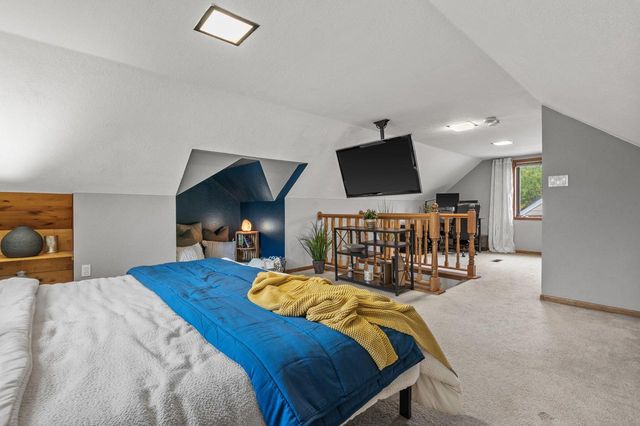 2526 S 70th STREET, Milwaukee, WI 53219