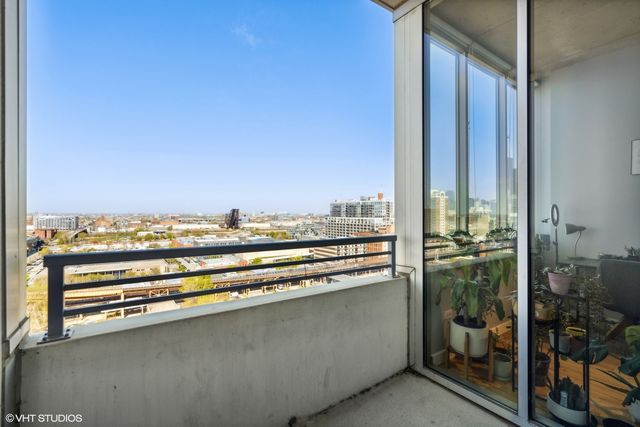 1720 S Michigan Avenue 1613, Chicago, IL 60616
