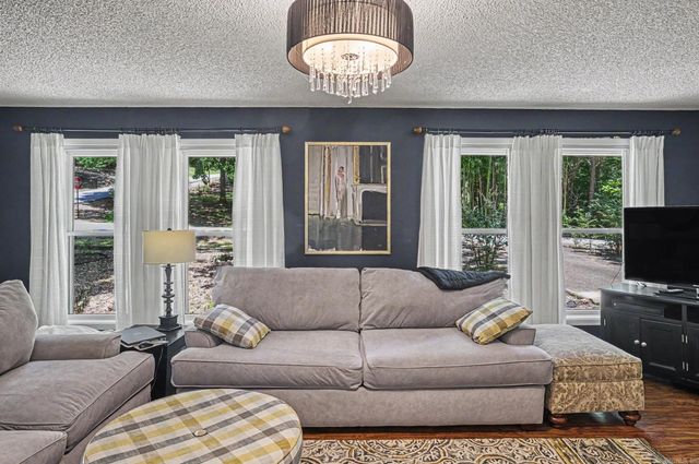 3 N Badalona Drive, Hot Springs Village, AR 71909