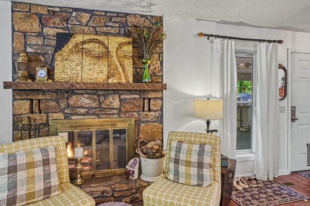 3 N Badalona Drive, Hot Springs Village, AR 71909