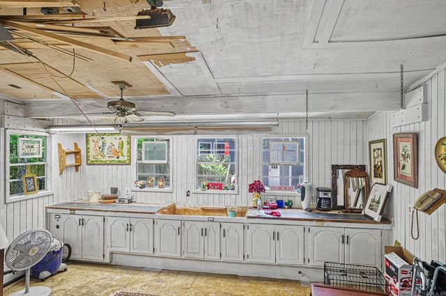 3 N Badalona Drive, Hot Springs Village, AR 71909