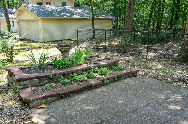 3 N Badalona Drive, Hot Springs Village, AR 71909