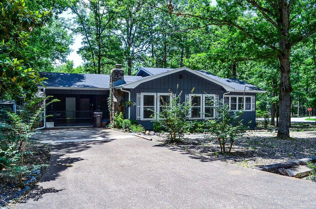 3 N Badalona Drive, Hot Springs Village, AR 71909