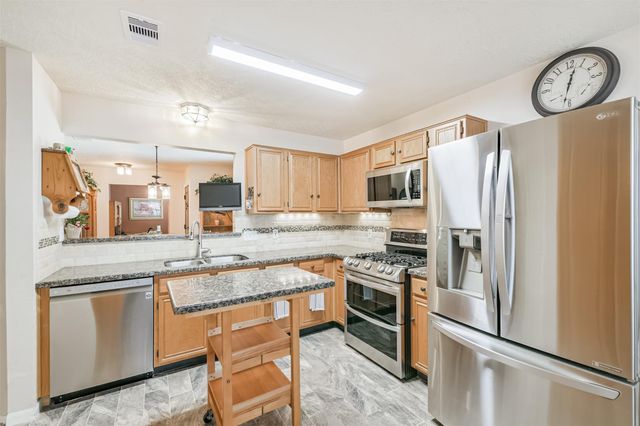 22522 Willow Branch Lane, Tomball, TX 77375
