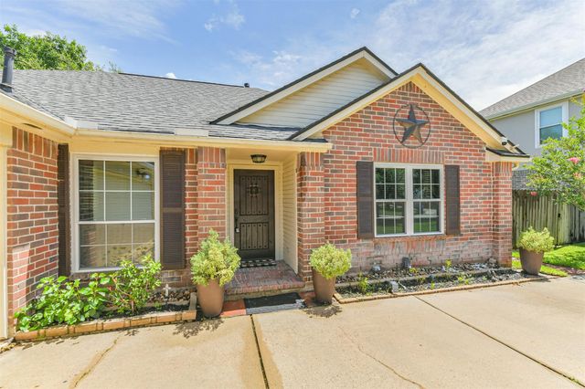 22522 Willow Branch Lane, Tomball, TX 77375