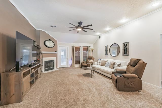 22522 Willow Branch Lane, Tomball, TX 77375